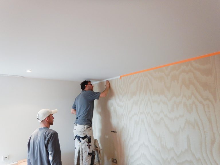 Tapezierer Stuttgart hochwertige Mustertapete Stuttgart Frauenkopf