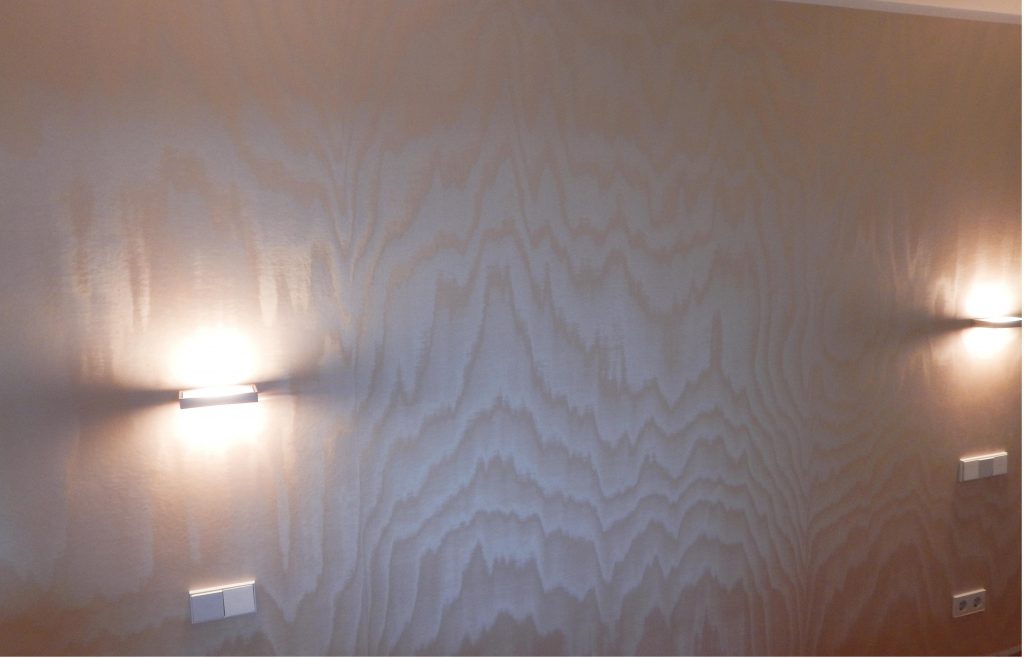 Hochwertige Mustertapete Stuttgart Frauenkopf