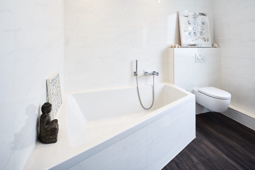 Filderbahnstraße 37 Badewanne