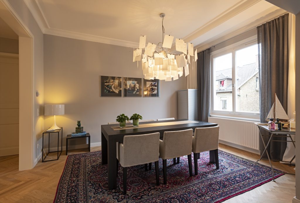 Mittelstraße Esstisch