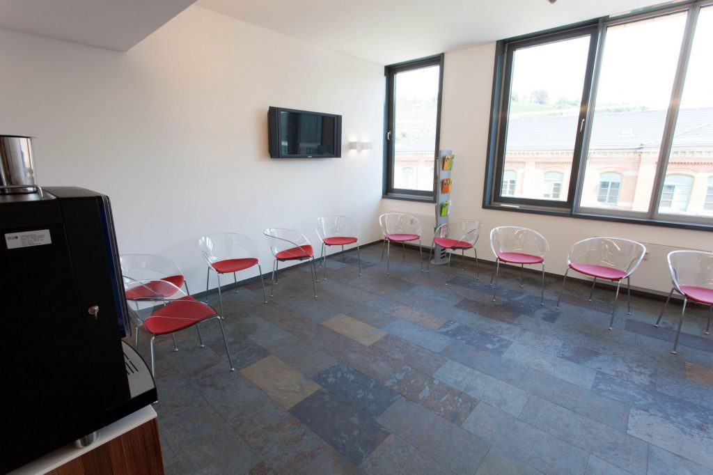 Umbau einer Büroetage in eine Arztpraxis in Esslingen 5