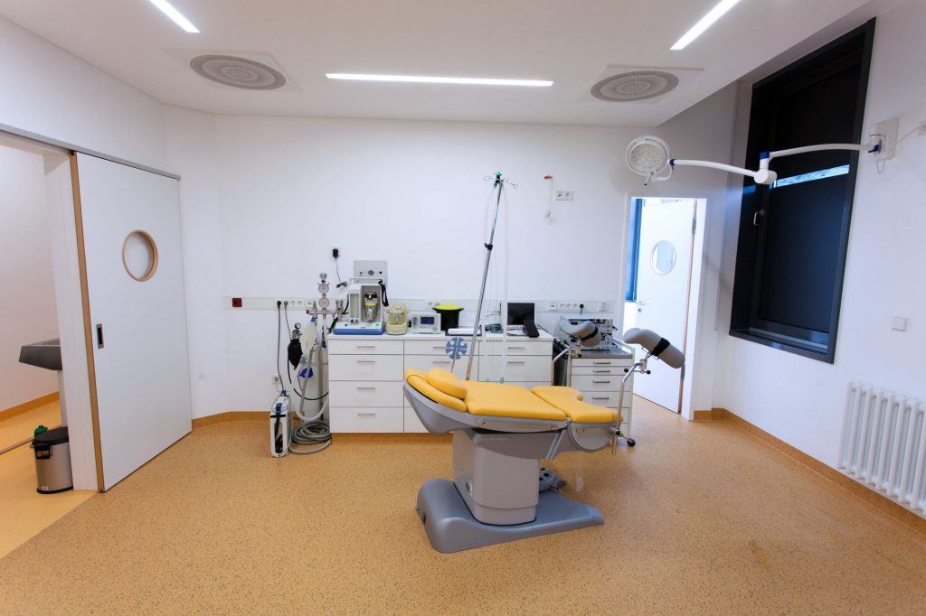 Umbau einer Büroetage in eine Arztpraxis in Esslingen 9