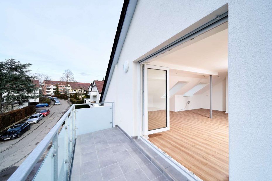 Renovierung Mehrfamilienhaus Jungnauer Straße Stuttgart Balkon